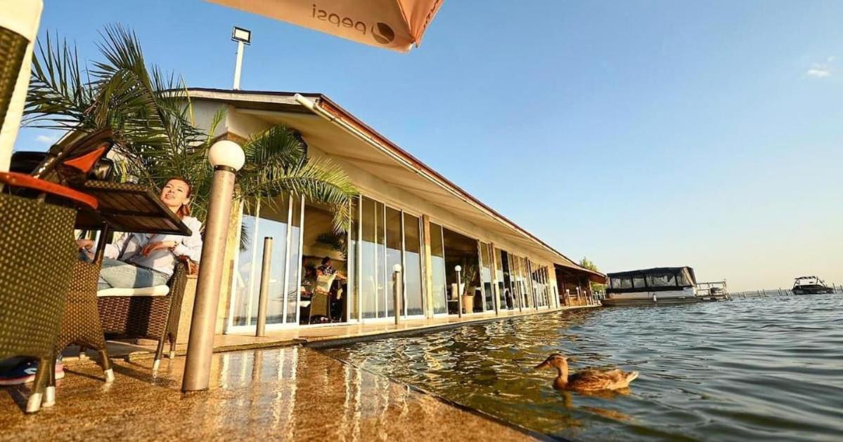 Hotel La Scoica Land Năvodari Exteriör bild